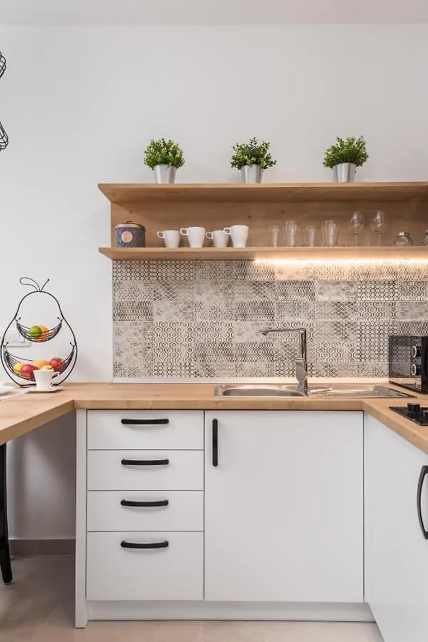 Srnec Apartments - Korzo Rijeka