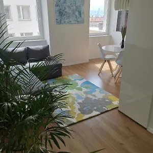 Marina Center Apartment